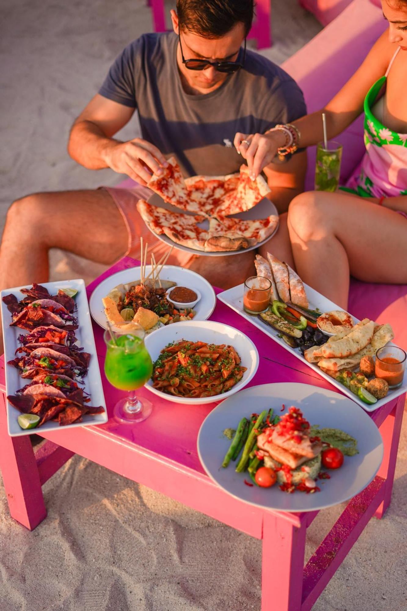 Pinkcoco Gili Trawangan - Constant Surprises - For Cool Adults Only Hotell Eksteriør bilde